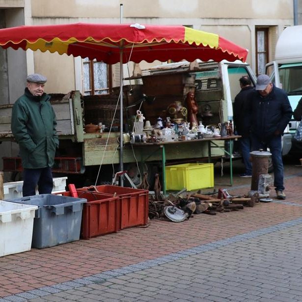 Comité des Fêtes - Chézy sur Marne Comité des Fêtes - Chézy sur Marne